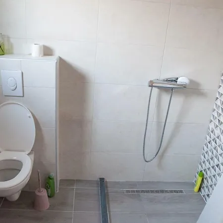 Checkpoint Apartment *